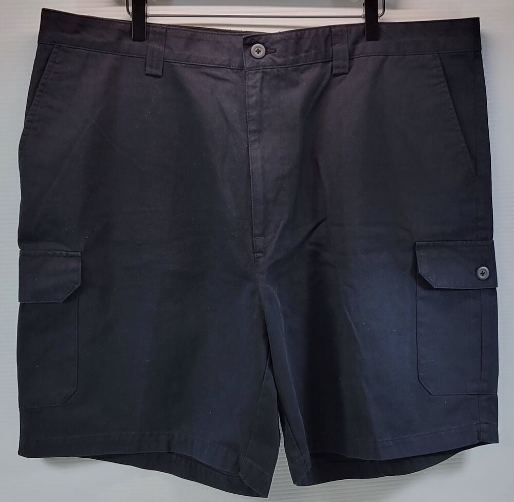B) Harbor Bay Continuous Comfort Men's Black Cotton Cargo Shorts Size 44R